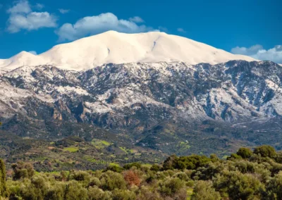 Southern Crete Unveiled: Fortresses, Faith & Hidden Springs